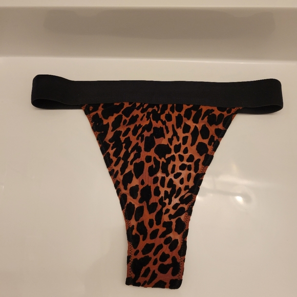 Kilo Brava Other - Kilo Brava Thongs Size M